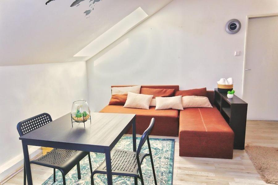 C Private Room In City Center In 布拉迪斯拉发 外观 照片